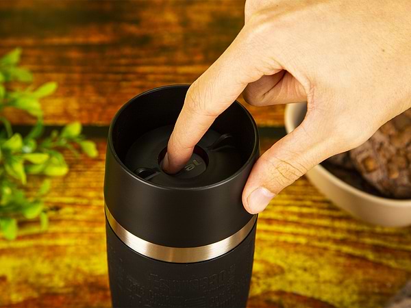 Фото - Термочашка Tefal K3081114 Travel Mug 0,36 л, чорна