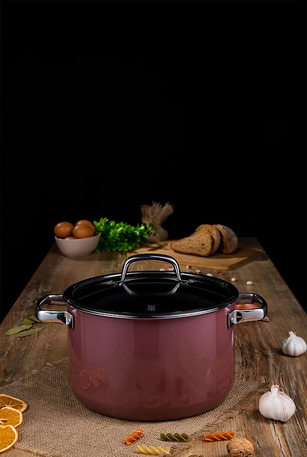 Фото - Каструля WMF FT Mineral Topf 24 см, 5,7 л Rose Quartz (514495290)