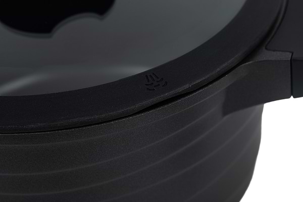 Фото - Кастрюля Lessner Black Pro New 20 см 2.7 л (55872-20)