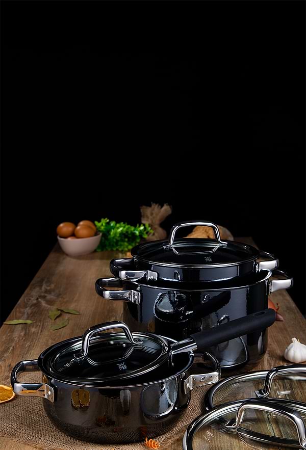 Фото - Каструля WMF 514335290 FT Mineral Topf 20 см, 3,7 л Black