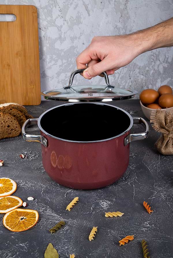 Фото - Каструля WMF 514395290 FT Mineral Topf 20, 3,7 л Rose Quartz