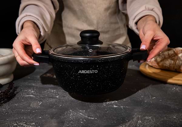 Фото - Кастрюля Ardesto Anzio 1.8л (AR2418GE)