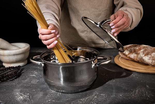 Фото - Кастрюля Krauff 26-238-074 2,5 л