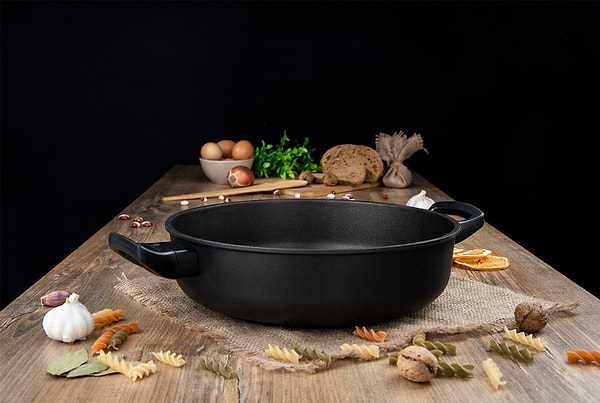 Фото - Сотейник WMF 575384021 PermaDur Excell 28 см