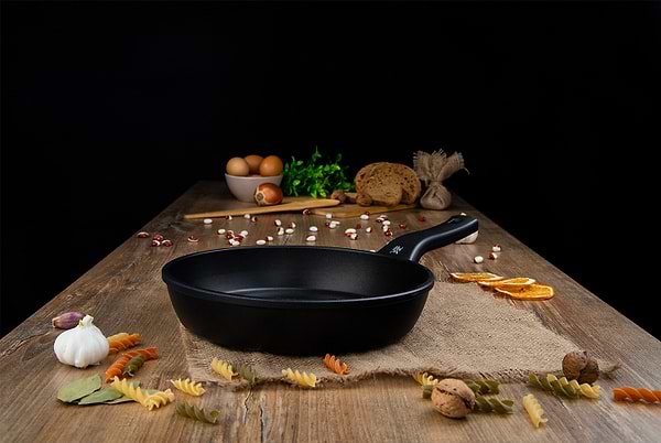 Фото - Сковорода універсальна WMF 576244291 PermaDur Premiu 24 см