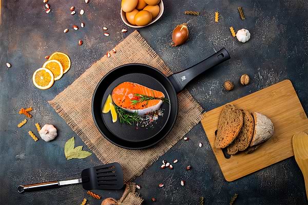 Фото - Сковорода універсальна WMF 576244291 PermaDur Premiu 24 см