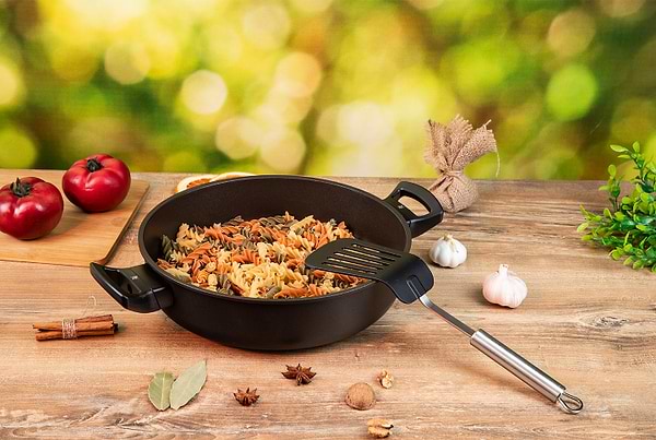 Фото - Сотейник WMF 575384021 PermaDur Excell 28 см