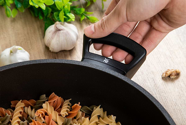 Фото - Сотейник WMF 575384021 PermaDur Excell 28 см