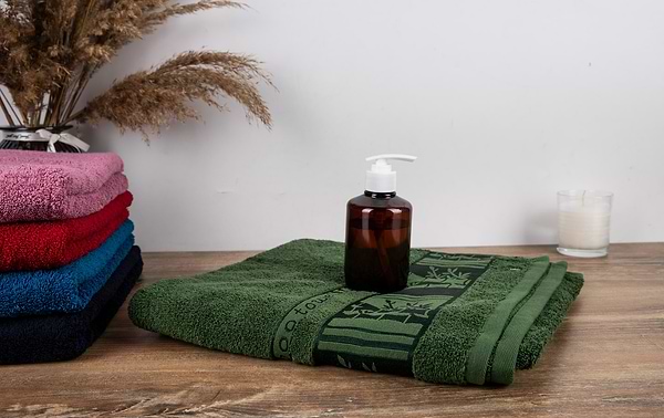 Фото - Рушник банний GM Textile махровий зелений бамбук 70x140