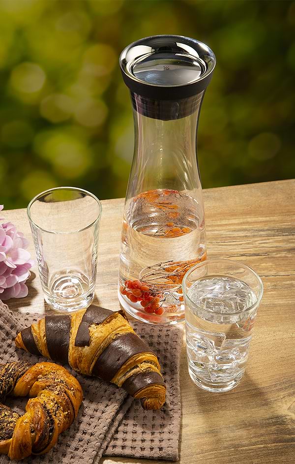 Фото - Набір для напоїв WMF 617709994 BASIC 1 л + 2 склянки 250 мл