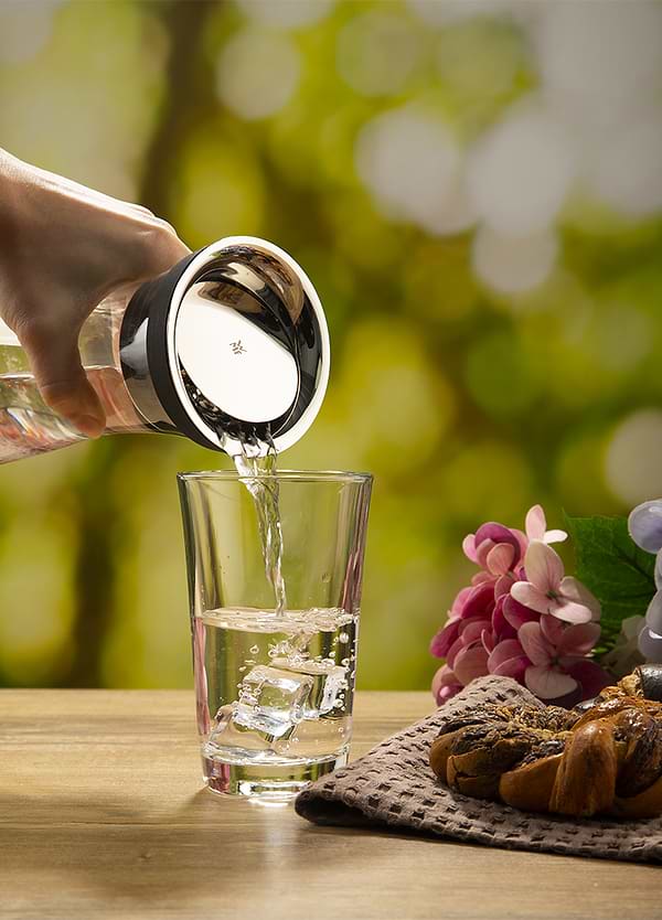 Фото - Набір для напоїв WMF 617709994 BASIC 1 л + 2 склянки 250 мл