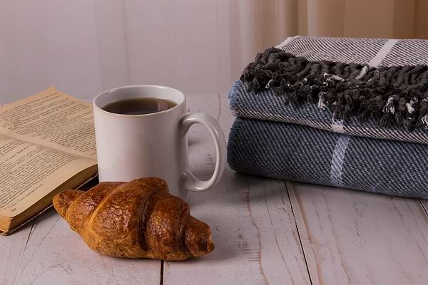 Фото - Плед полуторный Vladi Валенсия Harry бел-дым-серо-голубой 140х200