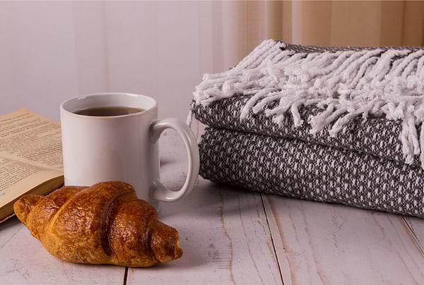 Фото - Плед полуторный Vladi Валенсия Boucle бел-дым 140х200