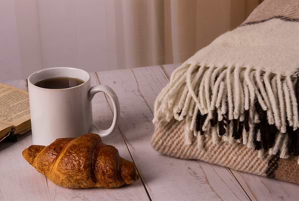 Фото - Плед євро Ельф Liam біло-бежево-коричневий 200х220.