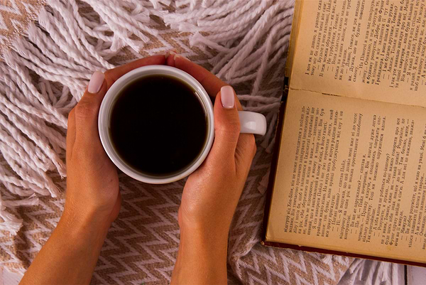 Фото - Плед полуторный Vladi Валенсия Antonio бел-песок 140х200