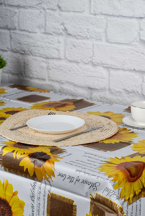 Фото - Клейонка DarianA Flizelin 1,35x2м D588 (1000010686)