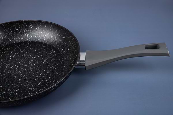 Фото - Сковорода универсальная Gusto GT-2104-28 28 см