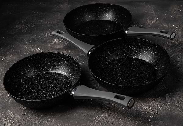 Фото - Сковорода универсальная Gusto GT-2105-24 24 см