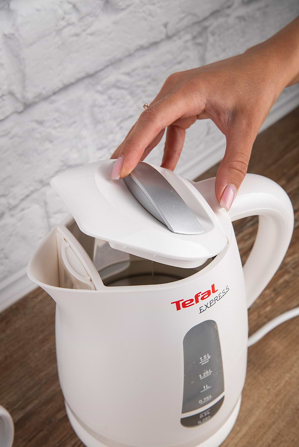 Фото - Електричний чайник Tefal KO299130