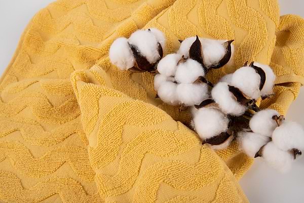 Фото - Рушник для обличчя GM Textile махровий жакардовий жовтий (зігзаг) 50х90