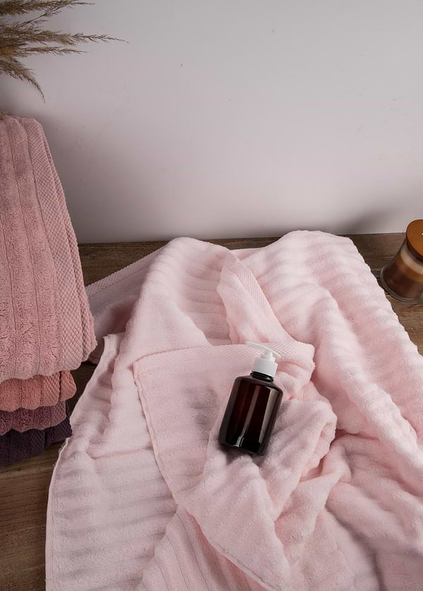 Фото - Полотенце банное GM Textile махровое Бабл Зеро Твист светло-бежевый 100х150