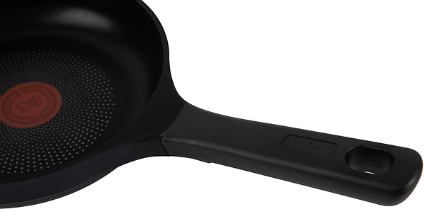 Фото - Сковорода универсальная Tefal G6120244 Trattoria PRO 20 см