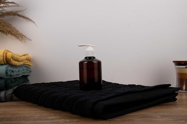 Фото - Рушник банний GM Textile махровий жакардовий чорний (зігзаг) 70х140