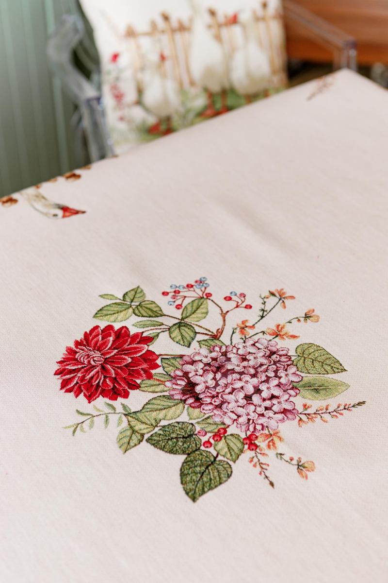 Фото - Скатерть прямоугольная Прованс Гуси 135х240 см (034099)