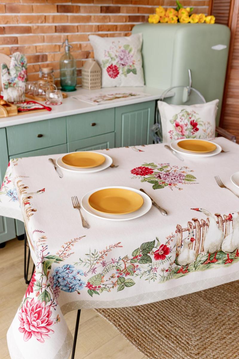 Фото - Скатерть прямоугольная Прованс Гуси 135х240 см (034099)