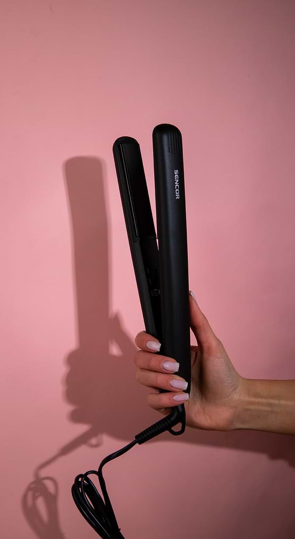Фото - Выпрямитель волос Sencor SHI110BK