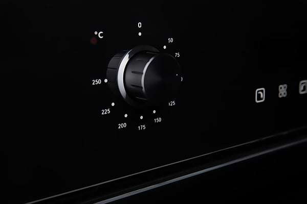 Фото - Уценка - Духовой шкаф + варочная панель газовая Vestfrost BOV70CN + GOGHV193CN