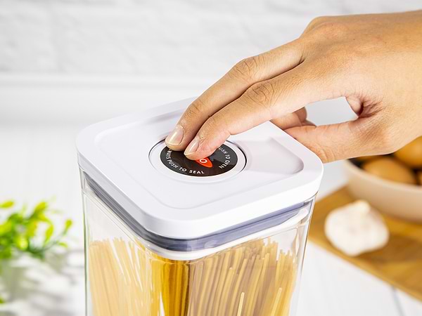 Фото - Ємність для сипучих OXO 10.5х10.5х32 см 2.1 л 11233800