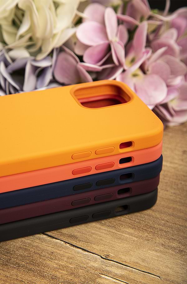 Фото - Бампер для смартфону MakeFuture Premium Silicone Apple iPhone 12/12 Pro Plum (MCLP-AI12/12PPL)