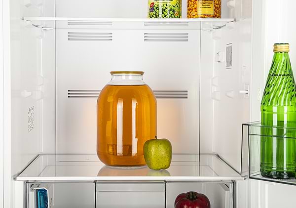 Фото - Холодильник Vestfrost CNF186WB