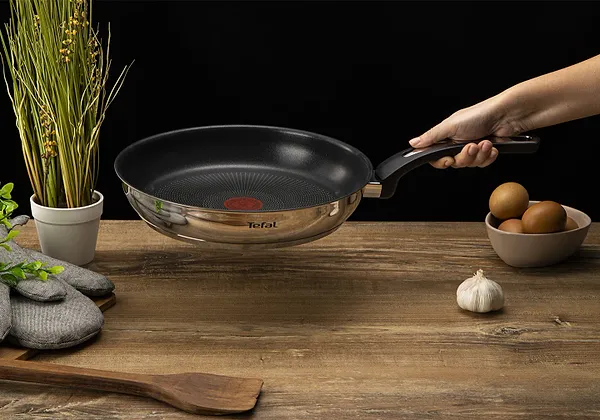 Фото - Сковорода универсальная Tefal E3000604 Emotion 28 см