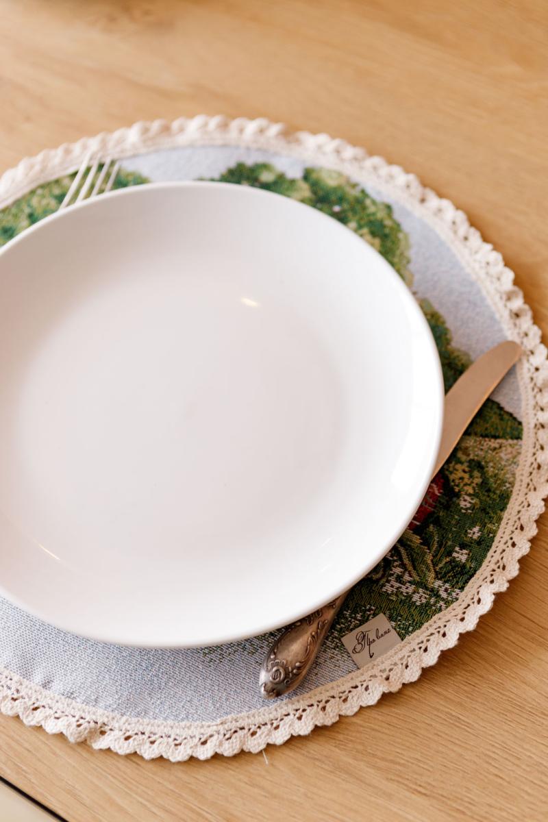 Фото - Салфетка для сервировки Прованс Лужайка заяц D35 см (034341)