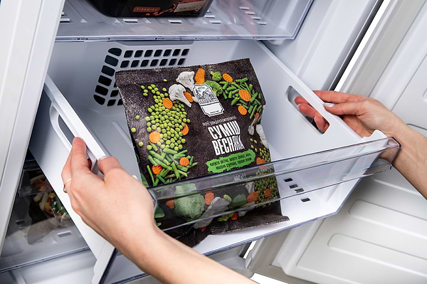 Фото - Холодильник встраиваемый Beko BCNA275E3S