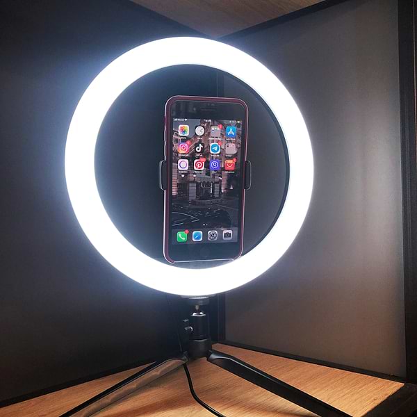 Фото - Набор для блогера Lovely Stream Кольцевая LED лампа 12'' c триногой (31020)