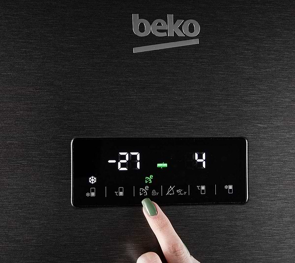 Фото - Холодильник Beko RCNA406E35ZXBR