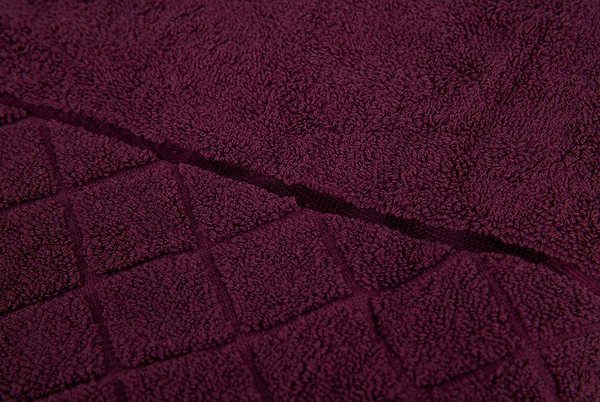 Фото - Полотенце для лица Aisha жаккард, бордюр ромбы винный 50х90 (4820190498625)