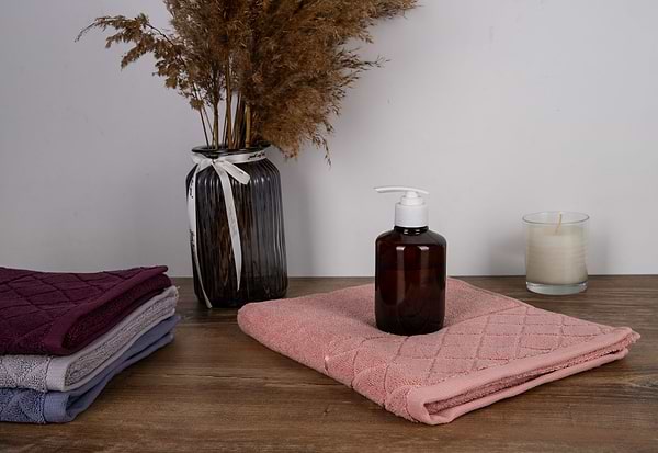 Фото - Полотенце для лица Aisha жаккард, бордюр ромбы розовый 50х90 (4820190498649)