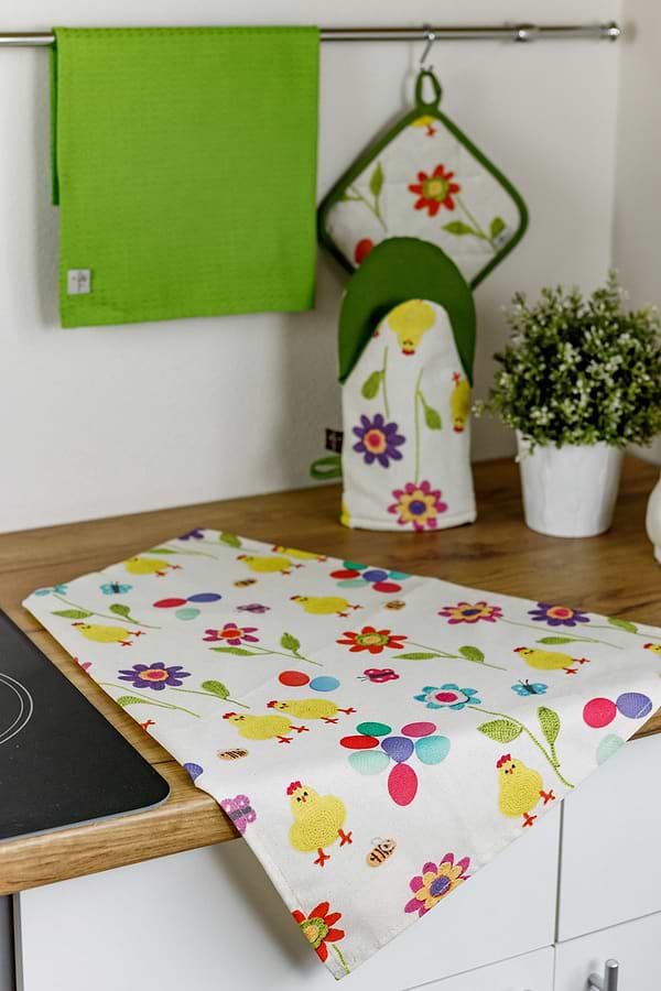 Фото - Фартук Прованс Писанка радуга (028886)