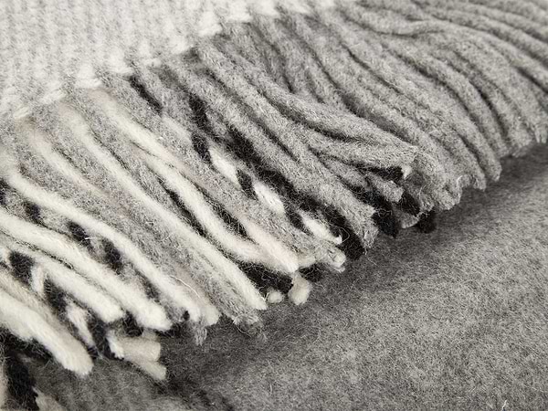 Фото - Плед євро Ельф Liam біло-сірий 200х220