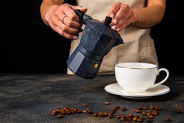 Фото - Кофеварка гейзерная Vincent VC-1369-300