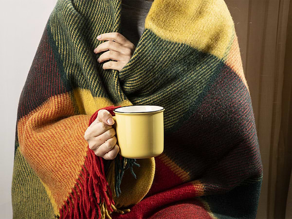 Фото - Уценка - Плед евро Эльф Лиам красно-желто-зеленый 200х220