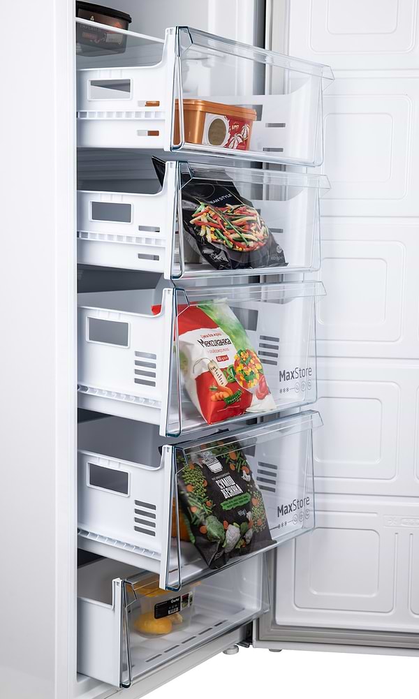 Фото - Морозильная камера Beko B1RFNE273W