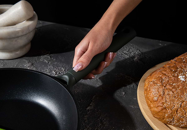 Фото - Сковорода универсальная Lessner Emerald XYLAN PLUS 20 см (88383-20)