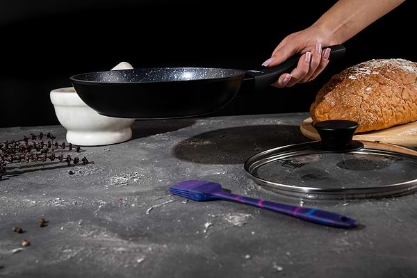 Фото - Сковорода універсальна Krauff 25-45-201 20 см