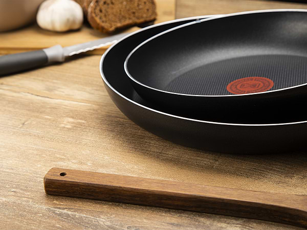 Фото - Сковорода универсальная Tefal B5670653 Simply Clean 28 см