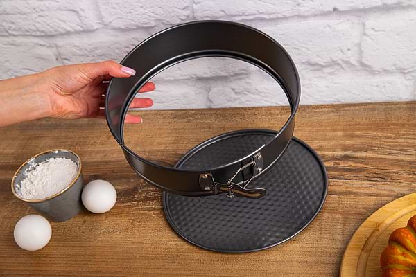 Фото - Форма для випічки Gusto GT-3222 22x6,8 см